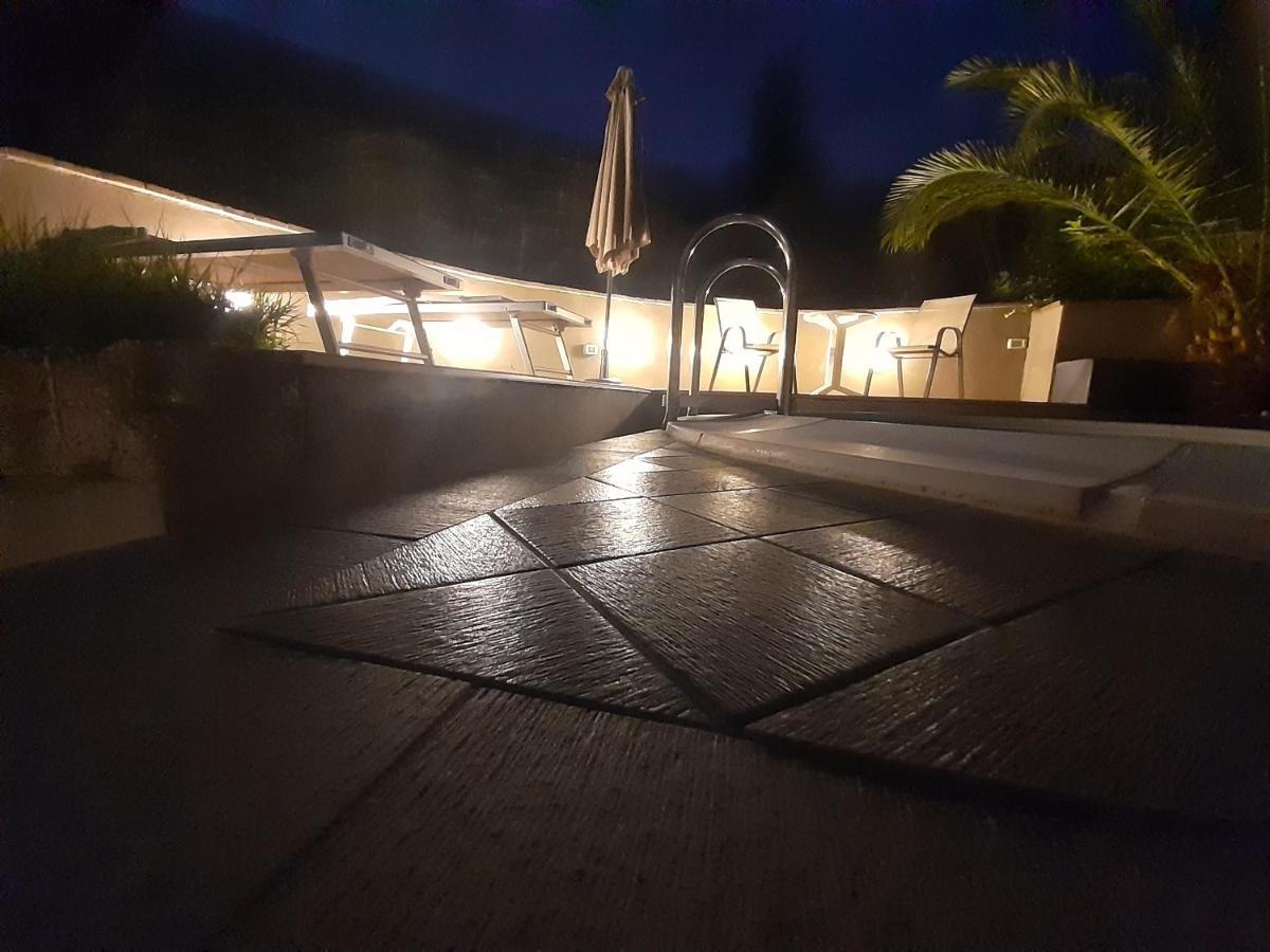 Holiday Home Тавуллія Екстер'єр фото